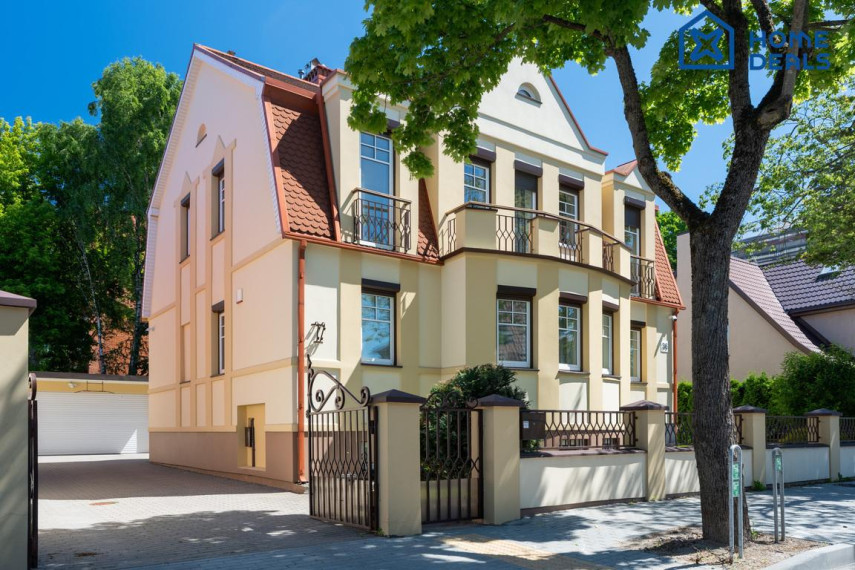 Parduodamas namas Sportininkų g., Sportininkai, Klaipėdos m., Klaipėdos m. sav., 261.99 m² ploto 6 kambariai 52