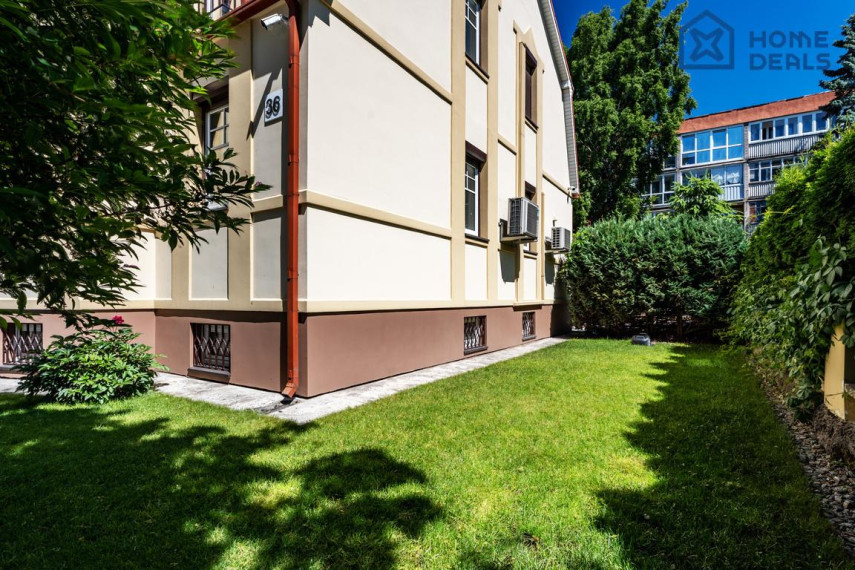 Parduodamas namas Sportininkų g., Sportininkai, Klaipėdos m., Klaipėdos m. sav., 261.99 m² ploto 6 kambariai 48