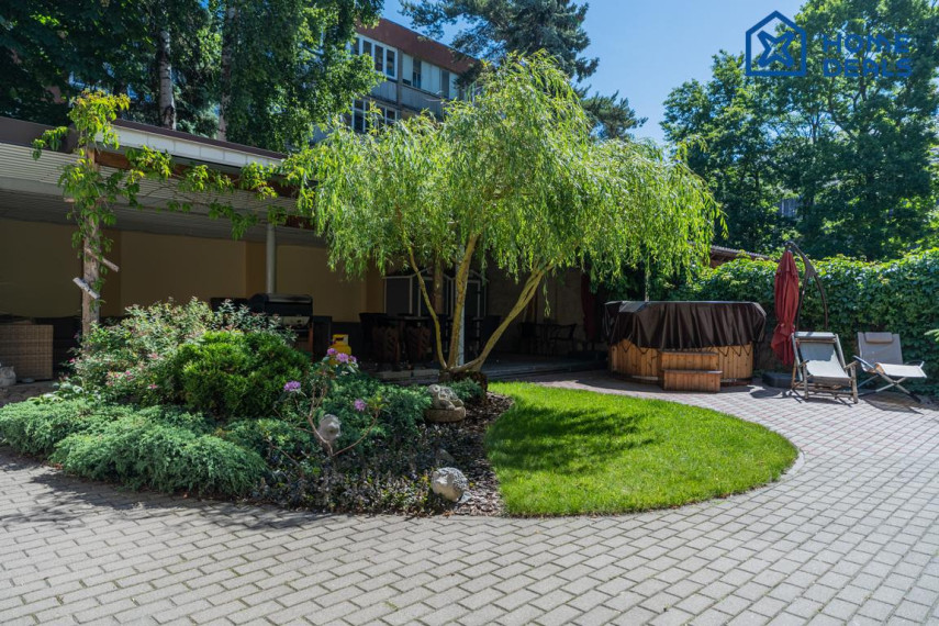 Parduodamas namas Sportininkų g., Sportininkai, Klaipėdos m., Klaipėdos m. sav., 261.99 m² ploto 6 kambariai 46