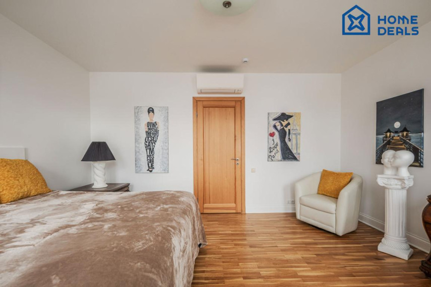 Parduodamas namas Sportininkų g., Sportininkai, Klaipėdos m., Klaipėdos m. sav., 261.99 m² ploto 6 kambariai 17