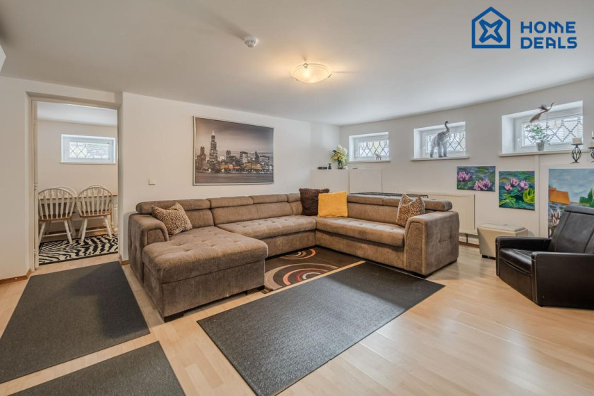 Parduodamas namas Sportininkų g., Sportininkai, Klaipėdos m., Klaipėdos m. sav., 261.99 m² ploto 6 kambariai 28