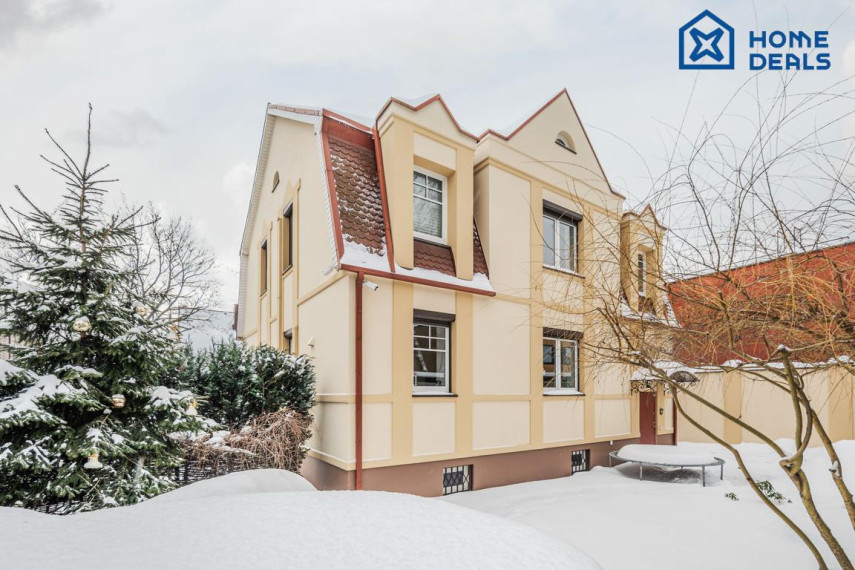 Parduodamas namas Sportininkų g., Sportininkai, Klaipėdos m., Klaipėdos m. sav., 261.99 m² ploto 6 kambariai 42