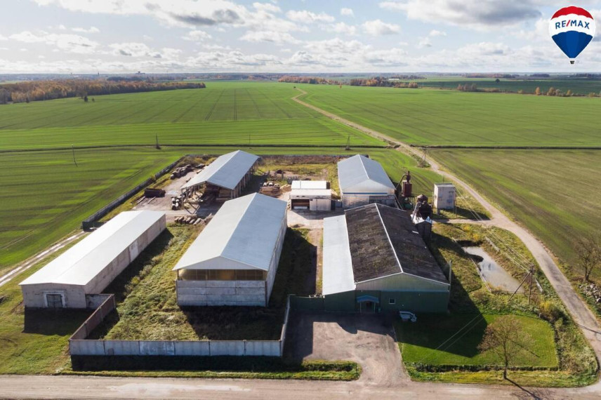 Parduodamos patalpos Sidabros g., Satkūnų k., 4200 kv.m ploto 3