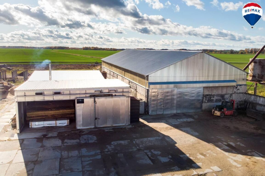 Parduodamos patalpos Sidabros g., Satkūnų k., 4200 kv.m ploto 17