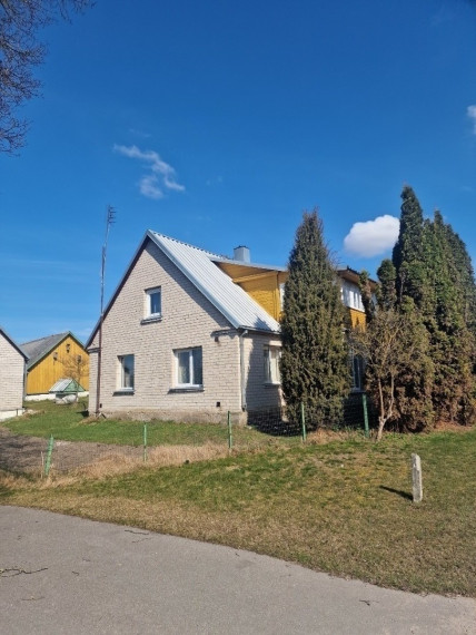 Parduodamas namas Ukmergės g., Vidiškių mstl., Ukmergės r. sav., 84.73 m2 ploto, 2 aukštai 3