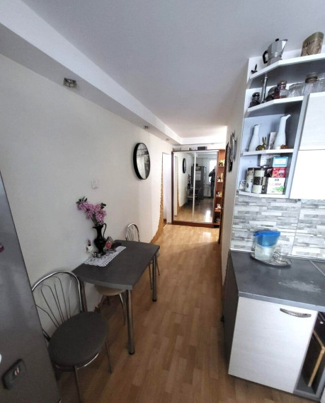 Parduodamas butas Klaipėdos apskritis, Klaipėda, Vingio, I. Simonaitytės g., 64 m2 ploto, 3 kambariai 4