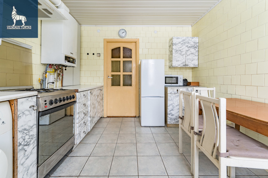 Parduodamas namas Mokyklos g., Nemėžio mstl., Vilniaus r. sav., 97 m2 ploto, 1 aukštai 5