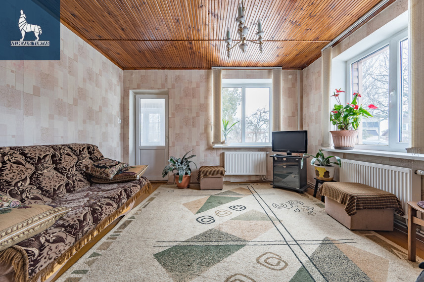 Parduodamas namas Mokyklos g., Nemėžio mstl., Vilniaus r. sav., 97 m2 ploto, 1 aukštai 12
