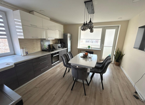 Parduodamas butas Užpalių g., Dauniškio, Utenos m., Utenos r. sav., 62.53 m² ploto 4 kambariai