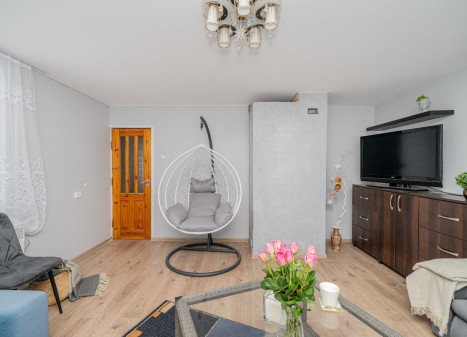 Parduodamas namas Šiaurės Sodų 4-oji g., Vilniaus m., Vilniaus m. sav., 76.41 m2 ploto, 1 aukštai Parduodamas namas Šiaurės Sodų 4-oji g., Vilniaus m., Vilniaus m. sav., 76.41 m2 ploto, 1 aukštai