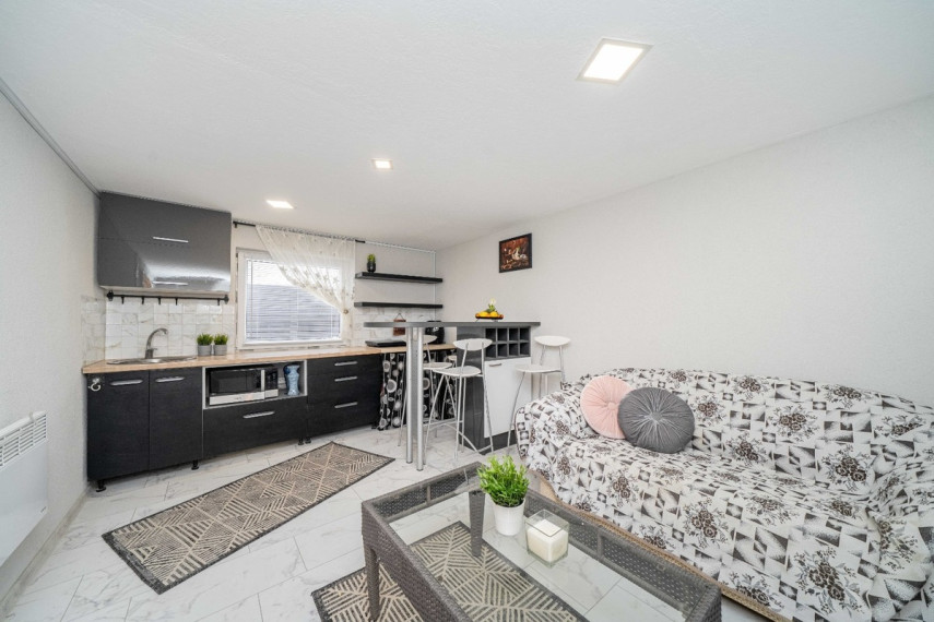 Parduodamas namas Šiaurės Sodų 4-oji g., Vilniaus m., Vilniaus m. sav., 76.41 m2 ploto, 1 aukštai 3