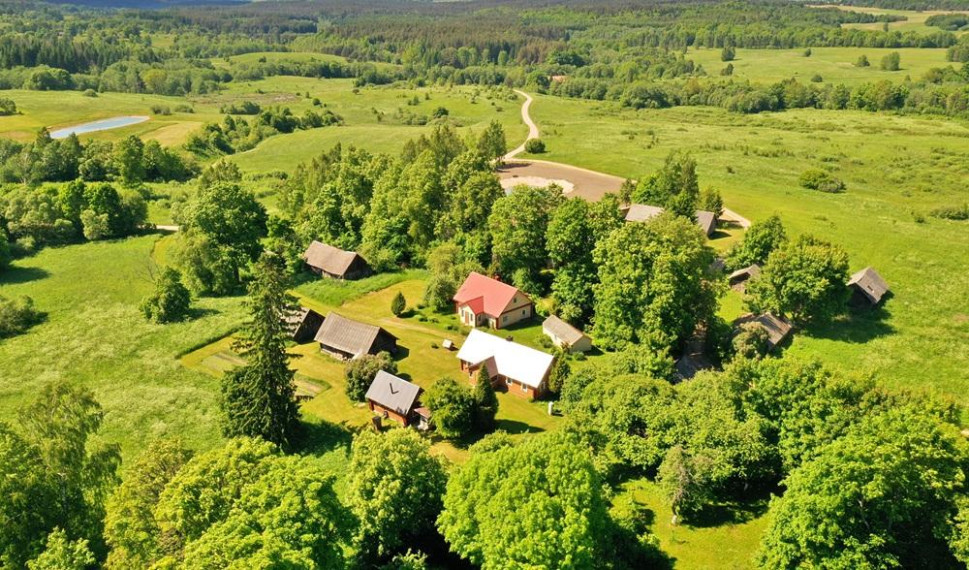 Parduodamas namas Krupelių k., Molėtų r. sav., 83.03 m² ploto 3 kambariai 6