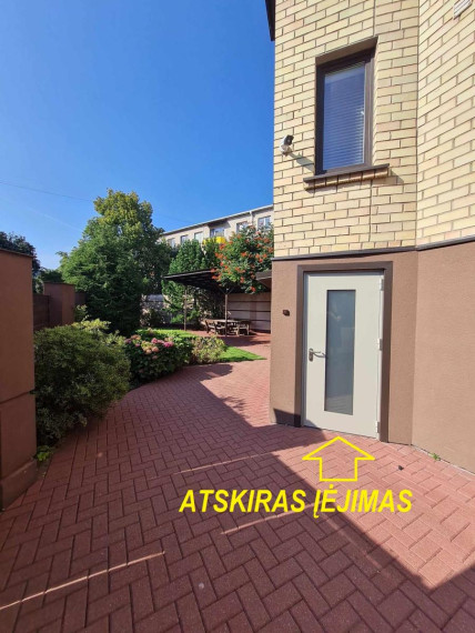 Nuomojamas butas S. Šalkauskio g., Dainava, Kauno m., Kauno m. sav., 65.00 m² ploto 2 kambariai 35