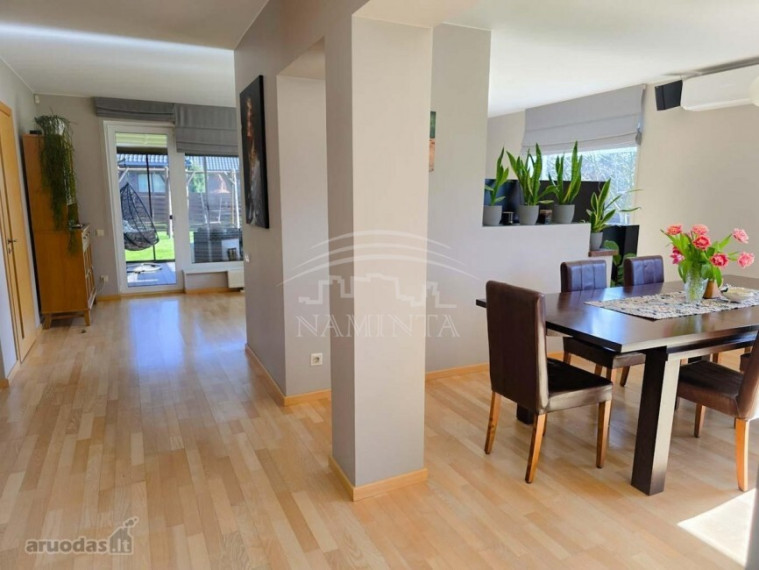 Parduodamas namas Slengių k., Klaipėdos r. sav., 230 m2 ploto, 2 aukštai 3