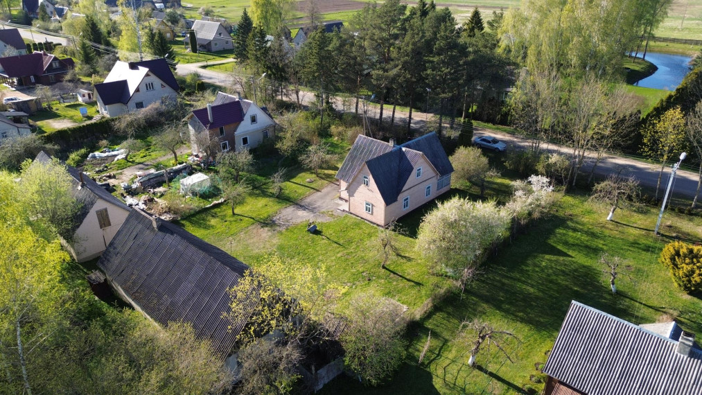 Parduodamas namas Rubikių g., Burbiškio k., Anykščių r. sav., 73.39 m² ploto 3 kambariai 6