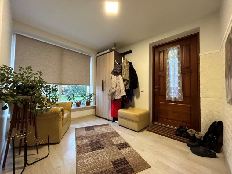 Parduodamas butas Žolynų g., Pamūšio k., Ukmergės r. sav., 80.69 m² ploto 3 kambariai 16
