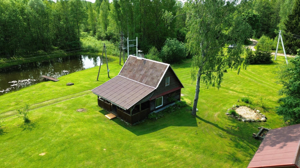 Parduodamas namas Tėviškės g., Katlėrių k., Utenos r. sav., 53.00 m² ploto 2 kambariai 4