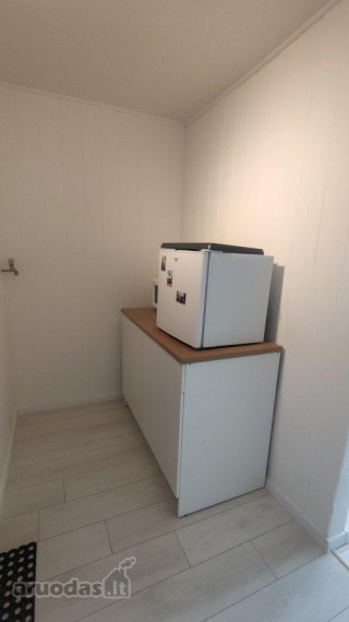 Nuomojamas butas Kovo 11-osios g., Dainava, Kauno m., Kauno m. sav., 18.00 m² ploto 1 kambarys 4