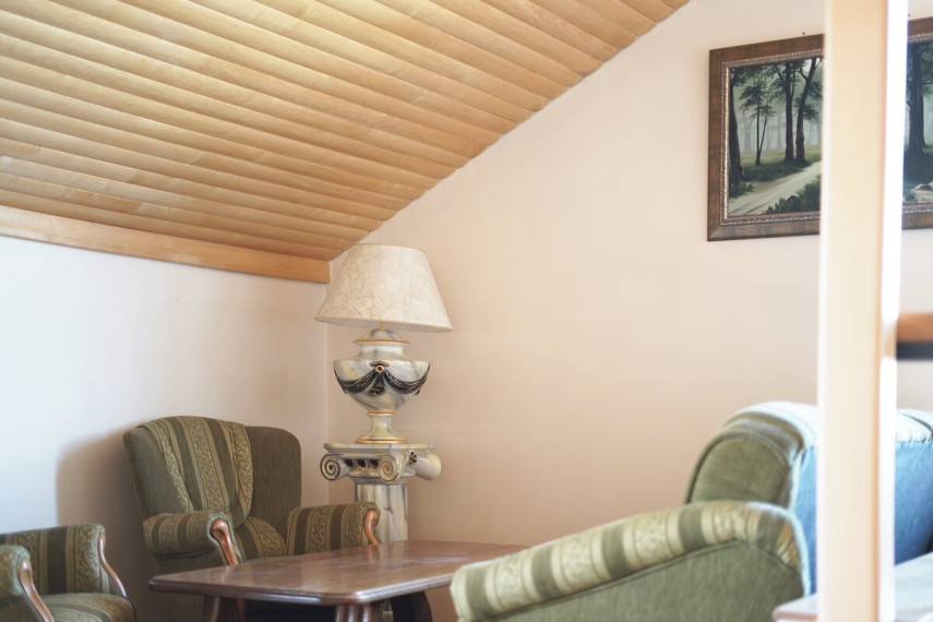 Parduodamas namas Ežero g., Antežerių k., Vilniaus r. sav., 375.76 m2 ploto, 2 aukštai 23
