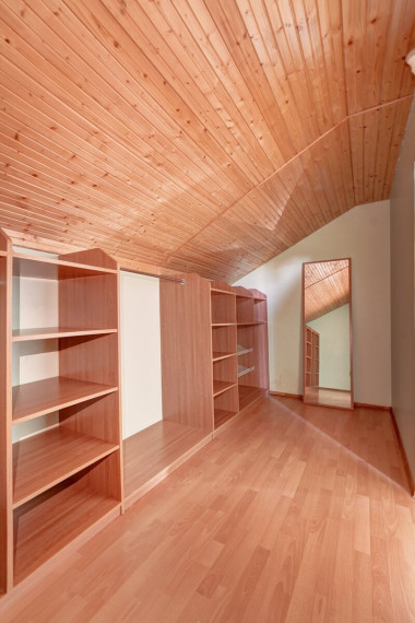 Parduodamas namas Ežero g., Antežerių k., Vilniaus r. sav., 375.76 m2 ploto, 2 aukštai 26