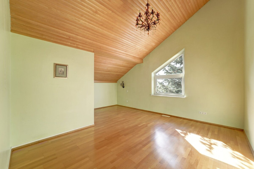 Parduodamas namas Ežero g., Antežerių k., Vilniaus r. sav., 375.76 m2 ploto, 2 aukštai 27