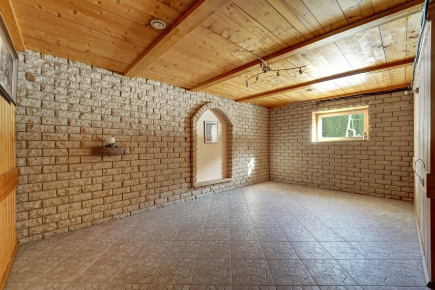 Parduodamas namas Ežero g., Antežerių k., Vilniaus r. sav., 375.76 m2 ploto, 2 aukštai 32