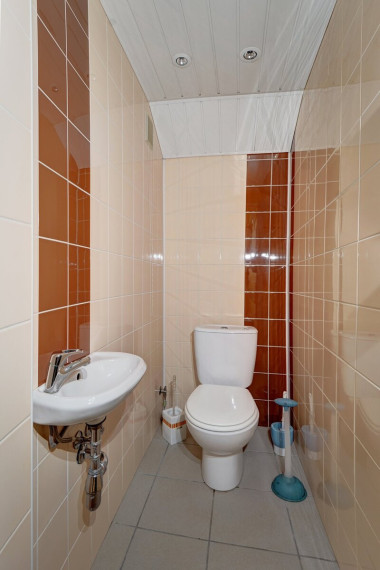 Parduodamas namas Ežero g., Antežerių k., Vilniaus r. sav., 375.76 m2 ploto, 2 aukštai 37