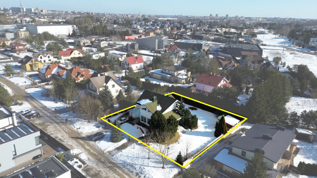 Parduodamas namas Ežero g., Antežerių k., Vilniaus r. sav., 375.76 m2 ploto, 2 aukštai 51