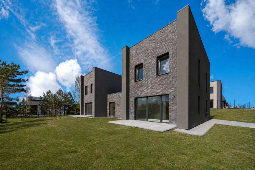 Parduodamas namas Piliarožių g., Gilužių k., Vilniaus r. sav., 135.35 m2 ploto, 2 aukštai 17