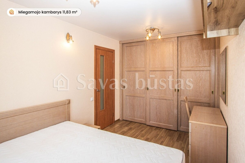 Parduodamas butas Akmenės r. sav., Menčių k., Aušros, 50 m2 ploto, 2 kambariai 9