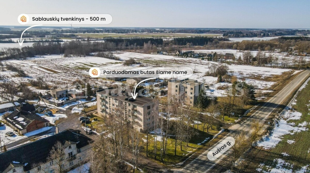 Parduodamas butas Akmenės r. sav., Menčių k., Aušros, 50 m2 ploto, 2 kambariai 15