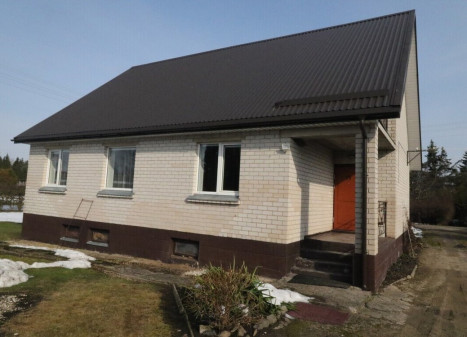 Parduodamas namas Sodo g., Ažuožerių k., 122.29 kv.m ploto Parduodamas namas Sodo g., Ažuožerių k., 122.29 kv.m ploto