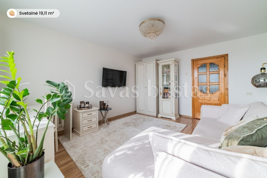 Parduodamas butas Vilniaus g., Šiaulių m., Šiaulių m. sav., 52.75 m2 ploto, 2 kambariai 4
