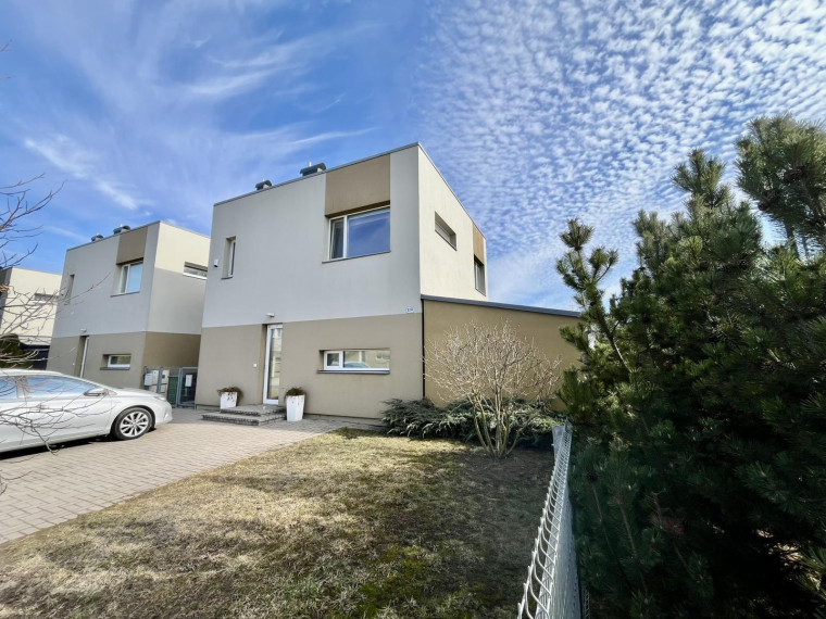 Parduodamas namas Lubinų g., Romainiai, Kauno m., Kauno m. sav., 78.30 m² ploto 4 kambariai 25