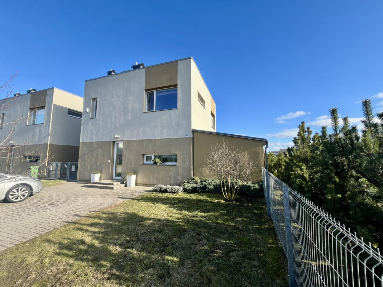Parduodamas namas Lubinų g., Romainiai, Kauno m., Kauno m. sav., 78.30 m² ploto 4 kambariai 24
