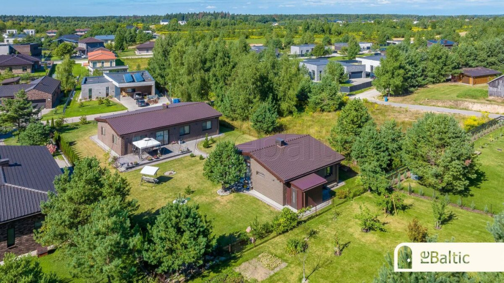Parduodamas namas Astrų g., Lindiniškių k., Vilniaus r. sav., 224.08 m2 ploto, 1 aukštai 38
