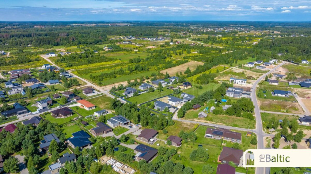 Parduodamas namas Astrų g., Lindiniškių k., Vilniaus r. sav., 224.08 m2 ploto, 1 aukštai 44