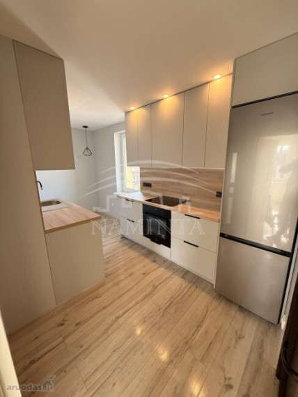 Parduodamas namas Dovilų mstl., Klaipėdos r. sav., 40 m2 ploto, 2 aukštai 4