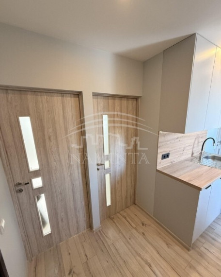 Parduodamas namas Dovilų mstl., Klaipėdos r. sav., 40 m2 ploto, 2 aukštai 6