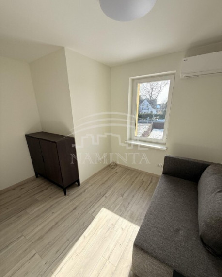 Parduodamas namas Dovilų mstl., Klaipėdos r. sav., 40 m2 ploto, 2 aukštai 8