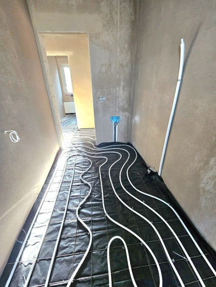 Parduodamas namas Salininkų Sodų 5-oji g., Vilniaus m., Vilniaus m. sav., 80 m2 ploto, 1 aukštai 32