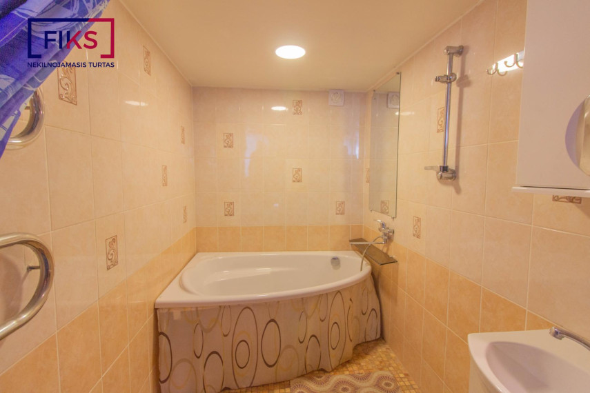 Parduodamas namas Kregždžių g., Drąseikių k., Kauno r. sav., 155.83 m² ploto 2 kambariai 6