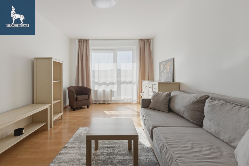 Parduodamas butas Vetrungių, Fabijoniškės, Vilniaus m., Vilniaus m. sav., 52 m2 ploto, 2 kambariai 12