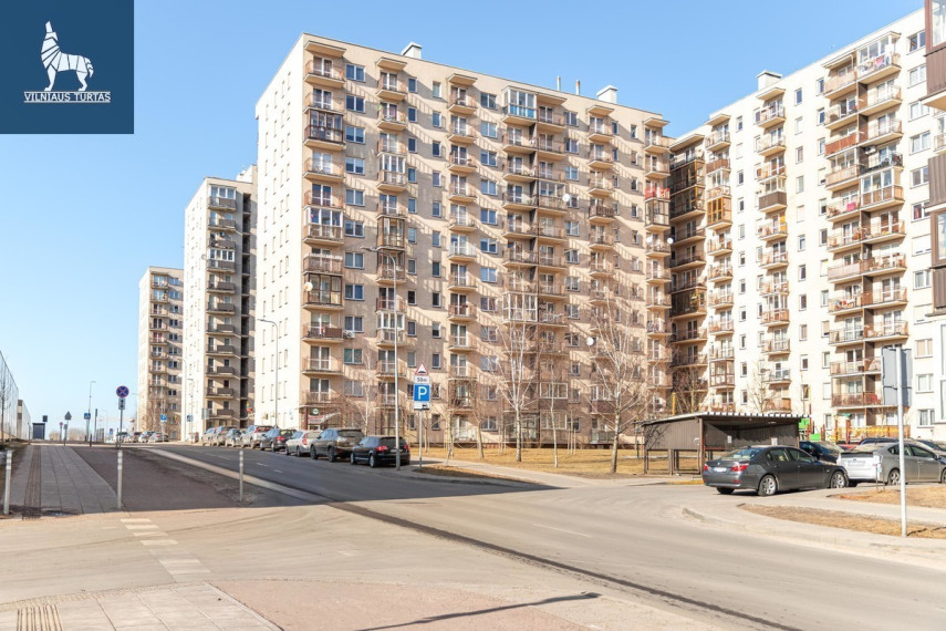 Parduodamas butas Vetrungių, Fabijoniškės, Vilniaus m., Vilniaus m. sav., 52 m2 ploto, 2 kambariai 27