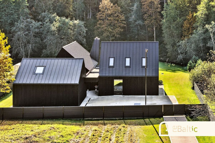 Parduodamas namas Veržuvos g., Vilniaus m., Vilniaus m. sav., 247.91 m2 ploto, 2 aukštai 50