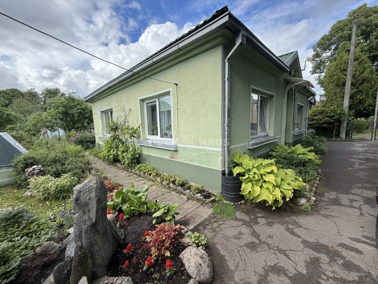 Parduodamas namas Pelikso Bugailiškio g., Centras, Šiaulių m., Šiaulių m. sav., 95 m2 ploto, 1 aukštai 4
