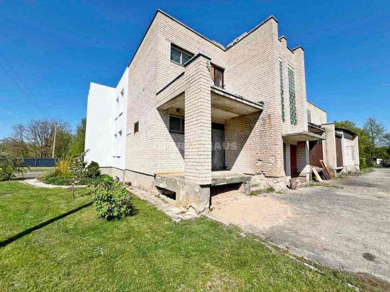 Parduodamos  patalpos Naujamiesčio g., Liberiškio k., Panevėžio r. sav., 620 m2 ploto 1