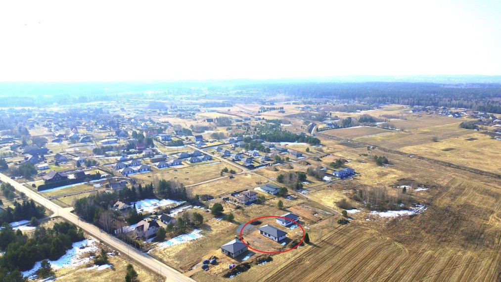 Parduodamas namas Mickūnų mstl., Vilniaus r. sav., 147 m2 ploto, 1 aukštai 5