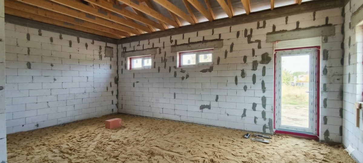 Parduodamas namas Mickūnų mstl., Vilniaus r. sav., 147 m2 ploto, 1 aukštai 11