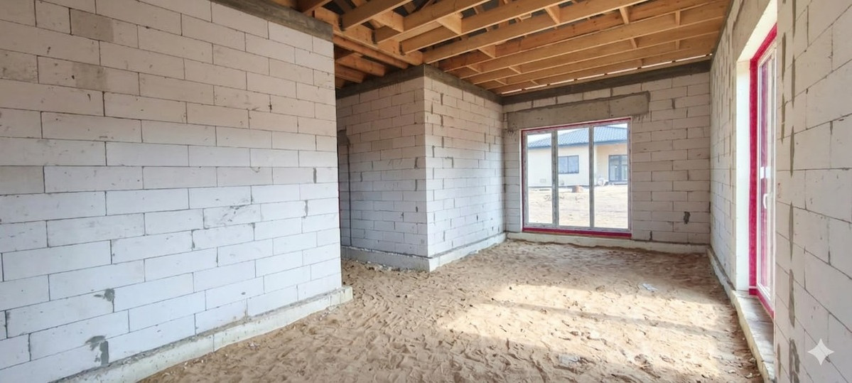 Parduodamas namas Mickūnų mstl., Vilniaus r. sav., 147 m2 ploto, 1 aukštai 14